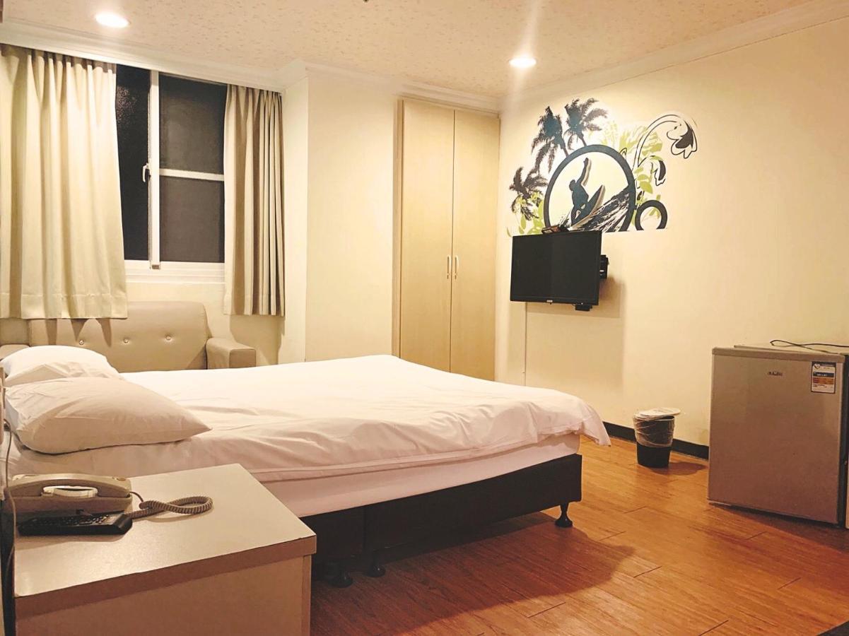 Easyinn Hotel & Hostel Tainan Luaran gambar