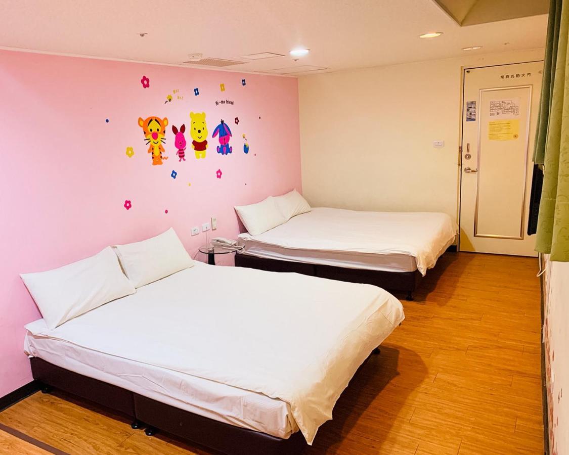 Easyinn Hotel & Hostel Tainan Luaran gambar