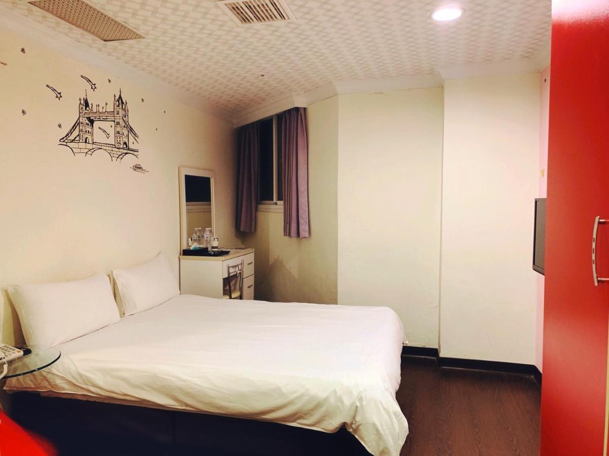 Easyinn Hotel & Hostel Tainan Luaran gambar
