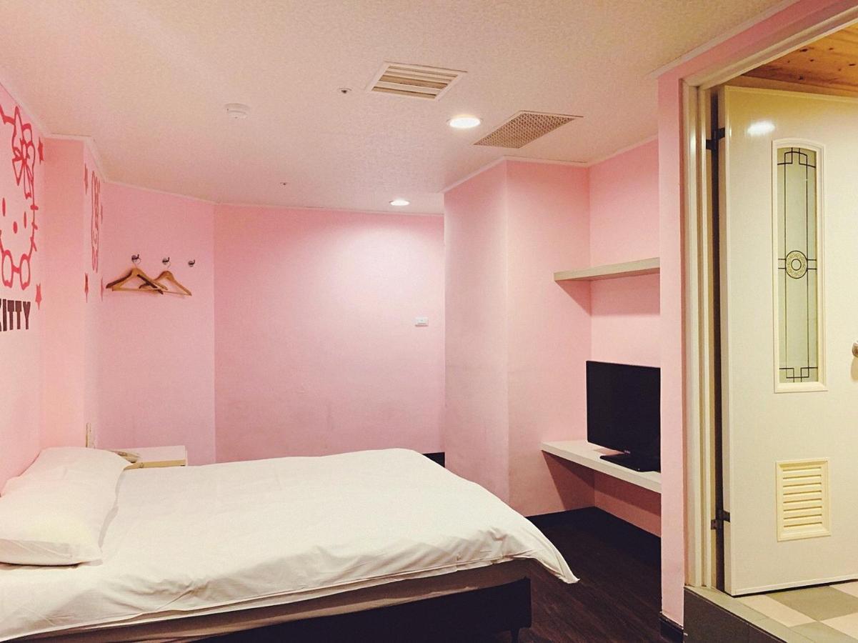 Easyinn Hotel & Hostel Tainan Luaran gambar