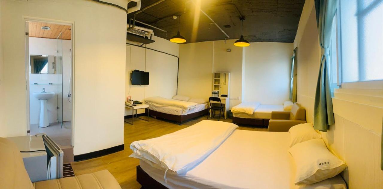 Easyinn Hotel & Hostel Tainan Luaran gambar