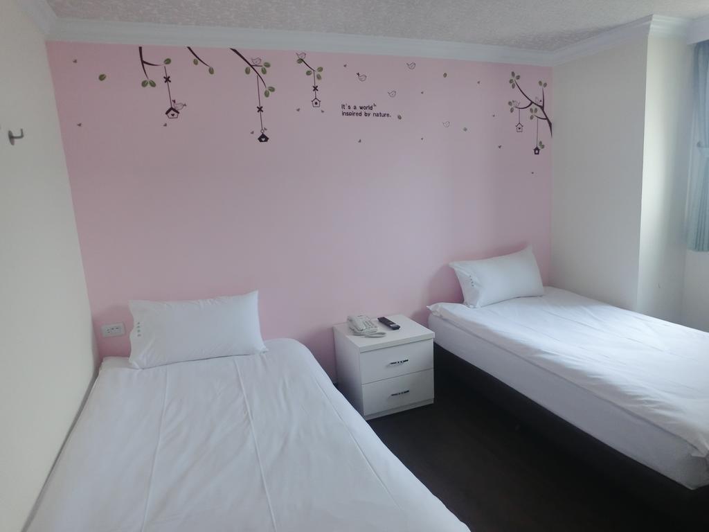 Easyinn Hotel & Hostel Tainan Luaran gambar