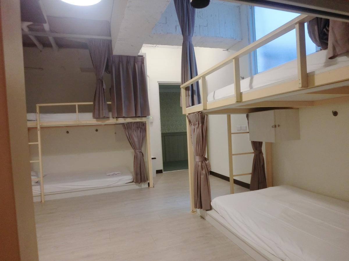 Easyinn Hotel & Hostel Tainan Luaran gambar