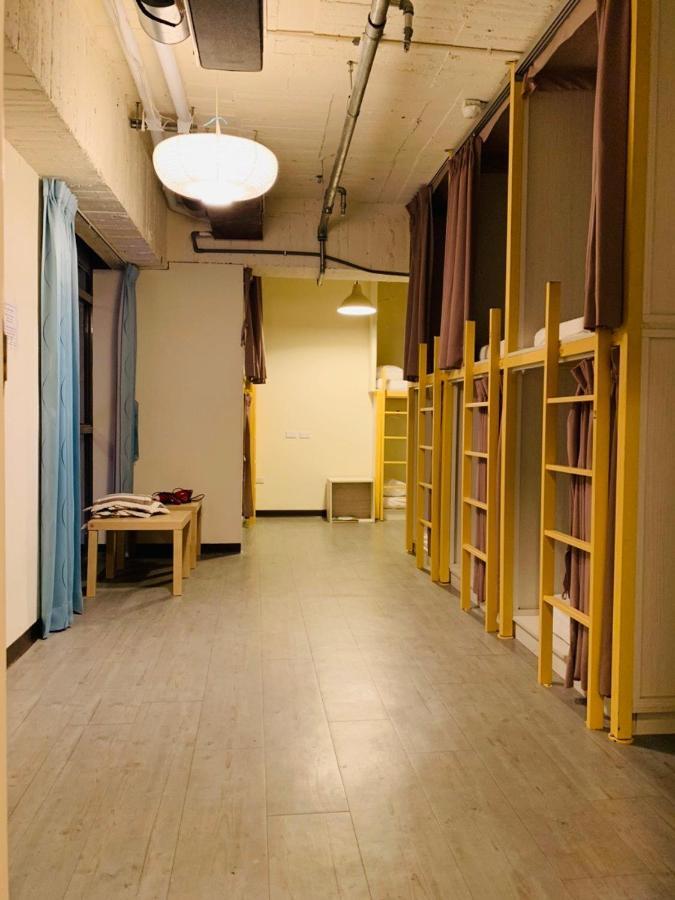 Easyinn Hotel & Hostel Tainan Luaran gambar
